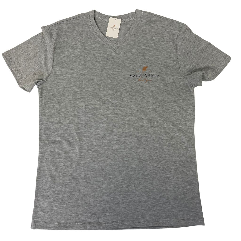 'Umia Ka Hanu - Kāne/Wāhine Relaxed Fit V-Neck Tee